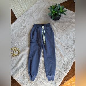 Figs joggers xs petite